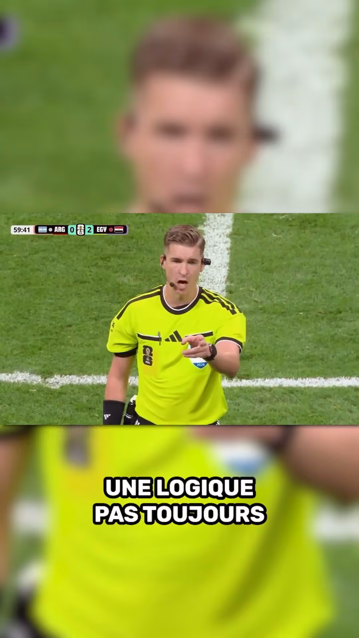 Les arbitres avec l'Argentine durant la Coupe du Monde
